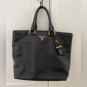 Prada Leather Tote Black, 💯 Authentic